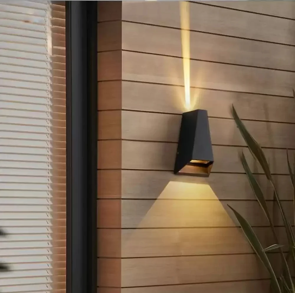 MALTA DIŞ MEKAN LED APLİK (2 X 3 W)